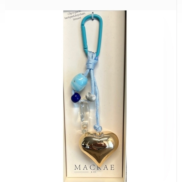💙🔹️MACRAE🔹️ Gorgeous Heart, Fish Key Chain Bag Charm - Picture 1 of 4